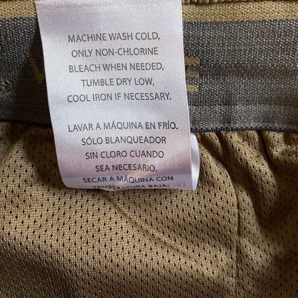 Weatherproof Vintage Performance Weather Flex Tech Shorts, Tan, Small, NWT - Picture 10 of 10